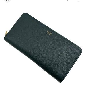 Celine LARGE ZIPPED WALLET IN GRAINED CALFSKIN